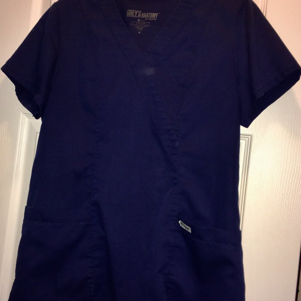 Grey's Anatomy Scrub Top - Medium